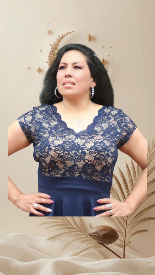 Vestido de Fiesta Selena - Corte Princesa en Scuba y Encaj - Imagen 3